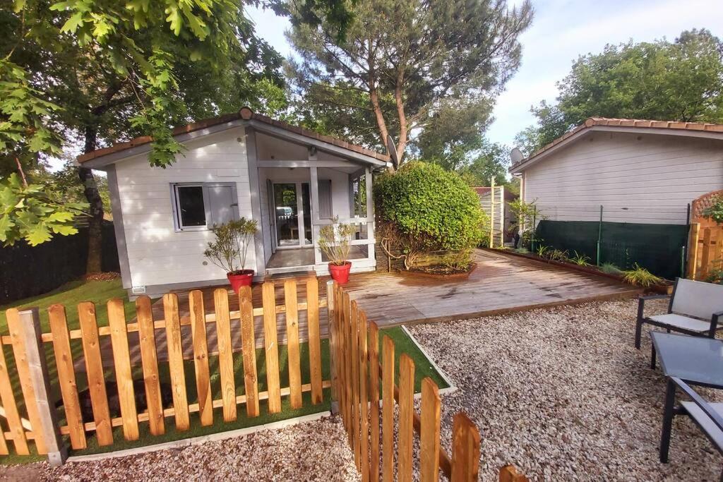 Chalet T3/Clim/Wifi/Pkg/Terrasse/15 Min Plages Villa La Teste-de-Buch Exterior photo